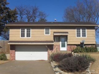 Foreclosed Home - 108 Hilltop Dr, 67410