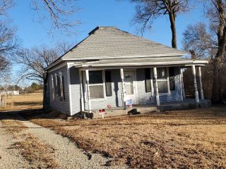 Foreclosed Home - 609 BROOKLYN AVE, 67420