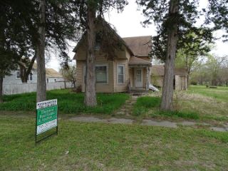 Foreclosed Home - 507 E 2ND ST, 67445