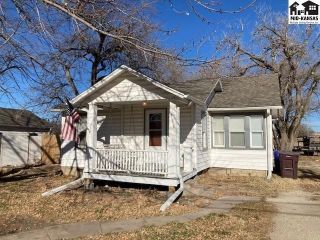 Foreclosed Home - 512 W WOODSIDE ST, 67460