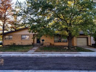 Foreclosed Home - 825 N ASH ST, 67460