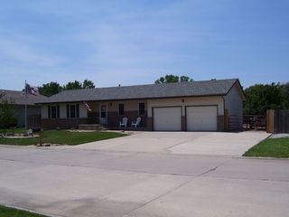 Foreclosed Home - 804 ROTH CT, 67460