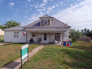 Foreclosed Home - 26 E ASH ST, 67466