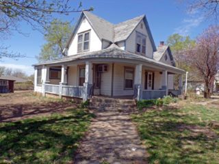 Foreclosed Home - 302 W 4TH ST, 67466