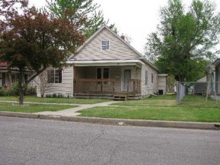 Foreclosed Home - 518 E 7TH AVE, 67501