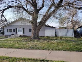 Foreclosed Home - 700 E 2ND AVE, 67501