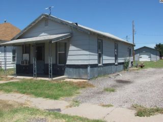 Foreclosed Home - 404 OSBORNE ST, 67501