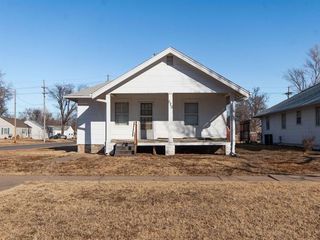 Foreclosed Home - 520 W 15TH AVE, 67501
