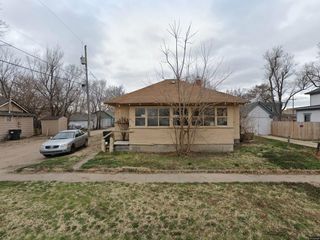 Foreclosed Home - 815 N MADISON ST, 67501
