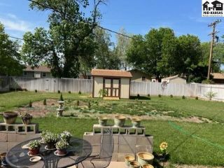 Foreclosed Home - 1004 E 21ST AVE, 67502