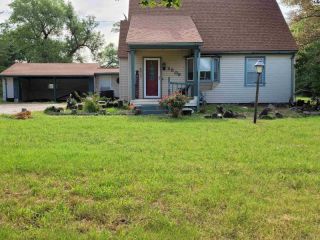 Foreclosed Home - 2506 N LORRAINE ST, 67502