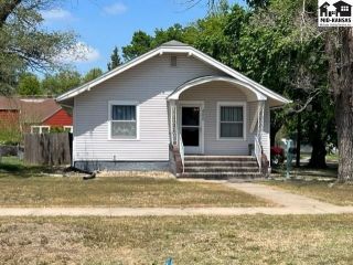 Foreclosed Home - 400 W 18TH AVE, 67502