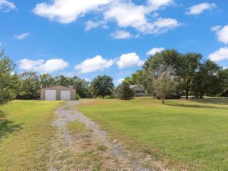 Foreclosed Home - 10419 MEDORA RD, 67502