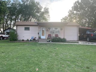 Foreclosed Home - 1217 N CENTER ST, 67544