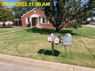 Foreclosed Home - 418 E 11TH ST, 67548
