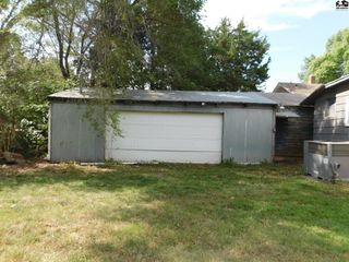 Foreclosed Home - 414 EAST AVE S, 67554