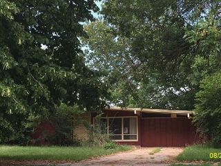 Foreclosed Home - 309 N NICKERSON ST, 67561