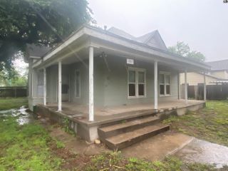 Foreclosed Home - 401 N BURR ST, 67561