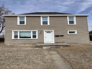 Foreclosed Home - 411 E 13TH ST, 67601