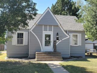 Foreclosed Home - 214 E 16TH ST, 67601