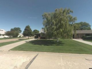 Foreclosed Home - 985 W 6TH ST, 67701