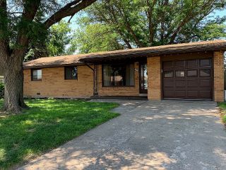 Foreclosed Home - 960 MENTLICK DR, 67701