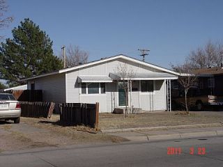 Foreclosed Home - 2104 N 8TH ST, 67846