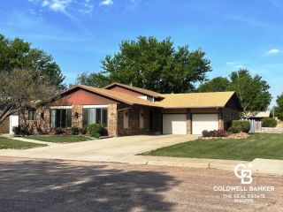 Foreclosed Home - 2511 N CARRIAGE LN, 67846