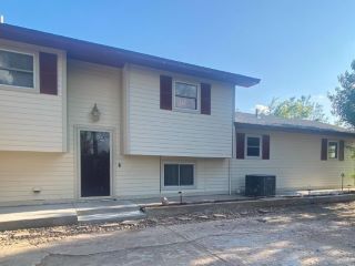 Foreclosed Home - 100 N HENDERSON ST, 67851