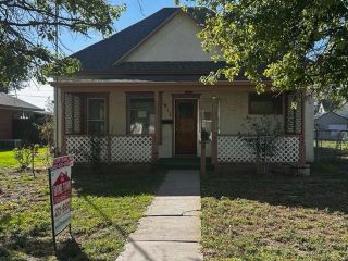 Foreclosed Home - 911 CHURCH ST, 67871