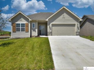 Foreclosed Home - List 100680077