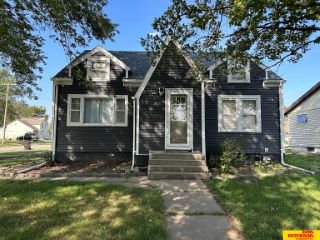 Foreclosed Home - 212 S 2ND ST, 68047