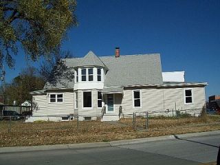 Foreclosed Home - 102 W GARDINER ST, 68064