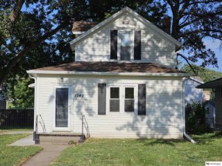 Foreclosed Home - 1347 N BROADWAY ST, 68066