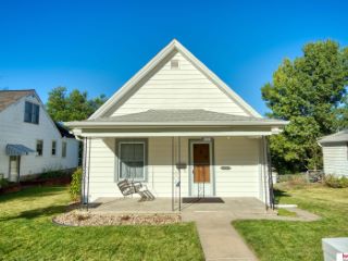 Foreclosed Home - 2320 N 61ST ST, 68104