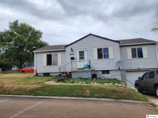 Foreclosed Home - 3543 S 41ST ST, 68105