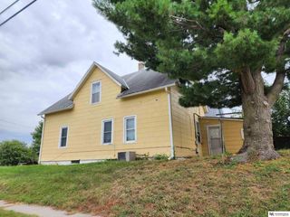 Foreclosed Home - 4504 S 32ND ST, 68107