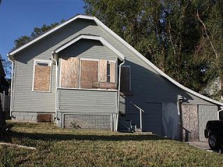 Foreclosed Home - 4240 KANSAS AVE, 68111