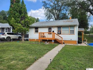 Foreclosed Home - 5901 N 35TH ST, 68111