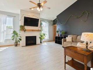 Foreclosed Home - List 100916086