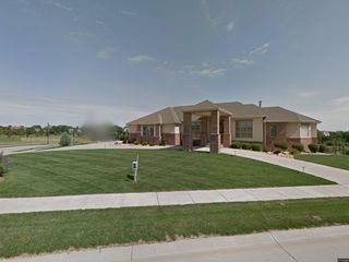 Foreclosed Home - 16366 CHEYENNE RD, 68136