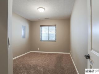 Foreclosed Home - 17020 CYPRESS ST, 68136