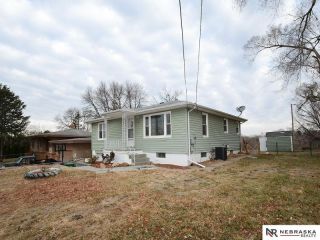 Foreclosed Home - 4206 OLIVE ST, 68147