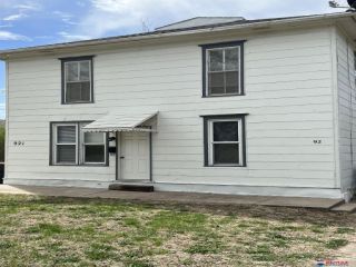 Foreclosed Home - 921 N 6TH ST, 68310