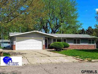 Foreclosed Home - 720 FRIESEN AVE, 68371