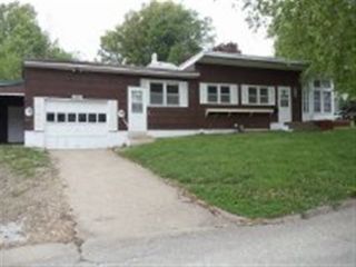 Foreclosed Home - 402 S 12TH ST, 68410