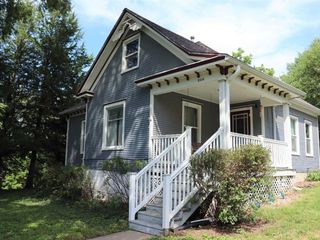Foreclosed Home - 320 N 6TH ST, 68410