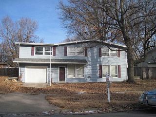 Foreclosed Home - 1100 LANCASTER LN, 68505