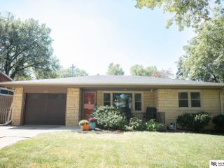 Foreclosed Home - 1105 S 47TH ST, 68510
