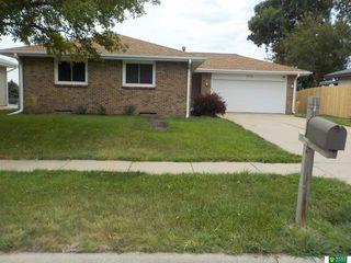 Foreclosed Home - 4516 N 21ST ST, 68521